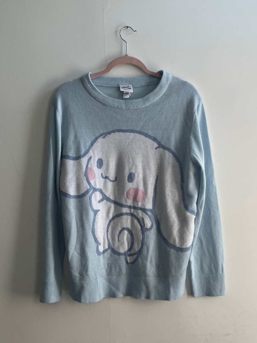 Size Medium Cinnamoroll Pullover Sweater